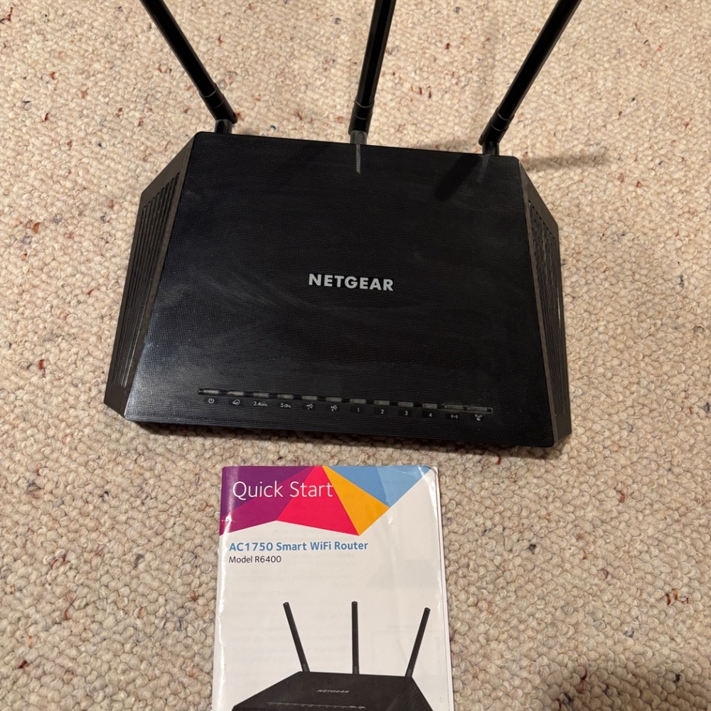 Netgear Router AC1750 - Picture 4 of 6